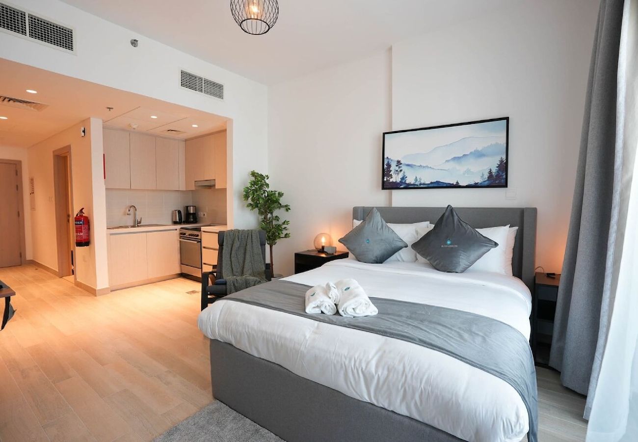 Studio in Abu Dhabi - Bloomfields STU Canal View Waters Edge Yas Island 