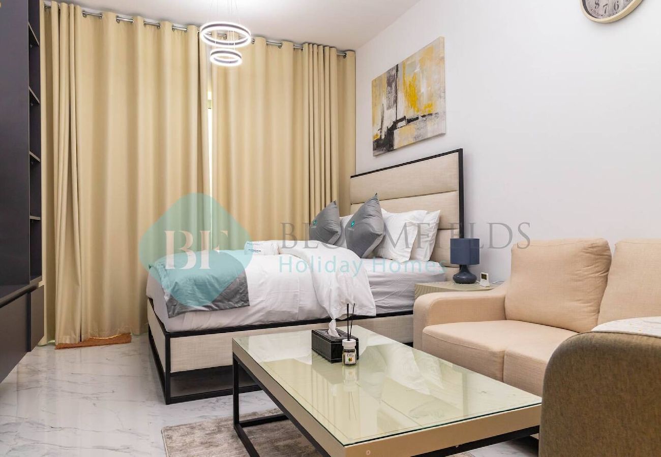 Apartment in Abu Dhabi - Bloomfields Lavish STU in Oasis Masdar City 