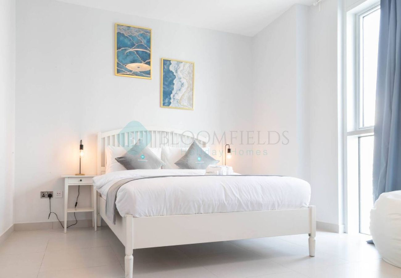 Apartment in Abu Dhabi - Bloomfields Grandeur 2BR Suite Al Reem 
