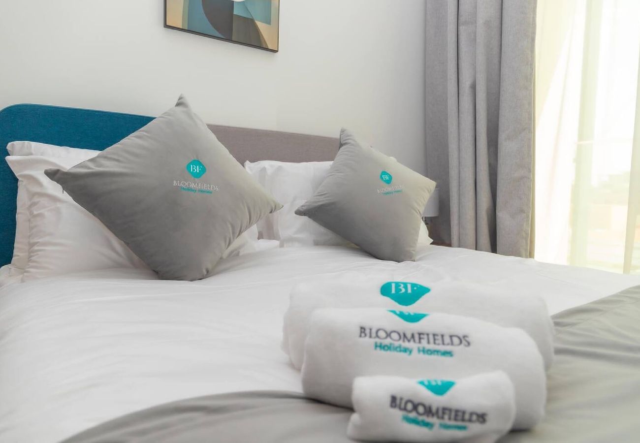 Apartment in Abu Dhabi - Bloomfields 1BR in  Oasis Masdar City 