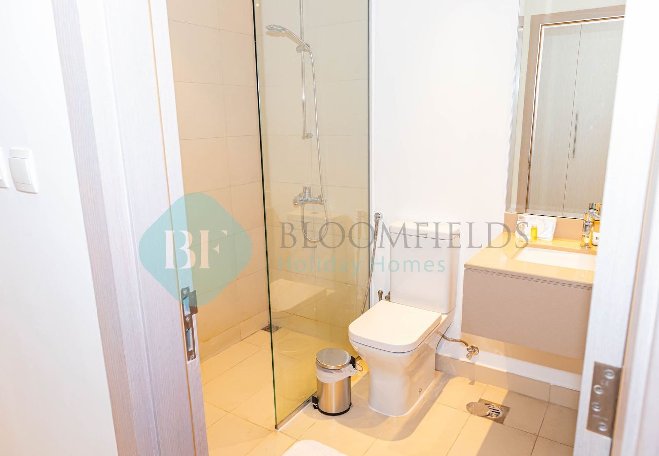 Apartment in Abu Dhabi - Bloomfields Modern STU in Waters Edge Yas Island 