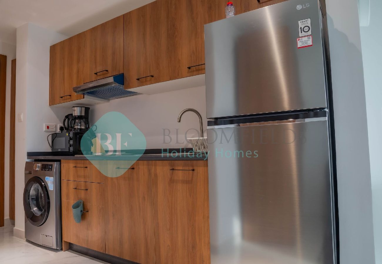 Apartment in Abu Dhabi - Bloomfields Stunning STU in Oasis Masdar City 