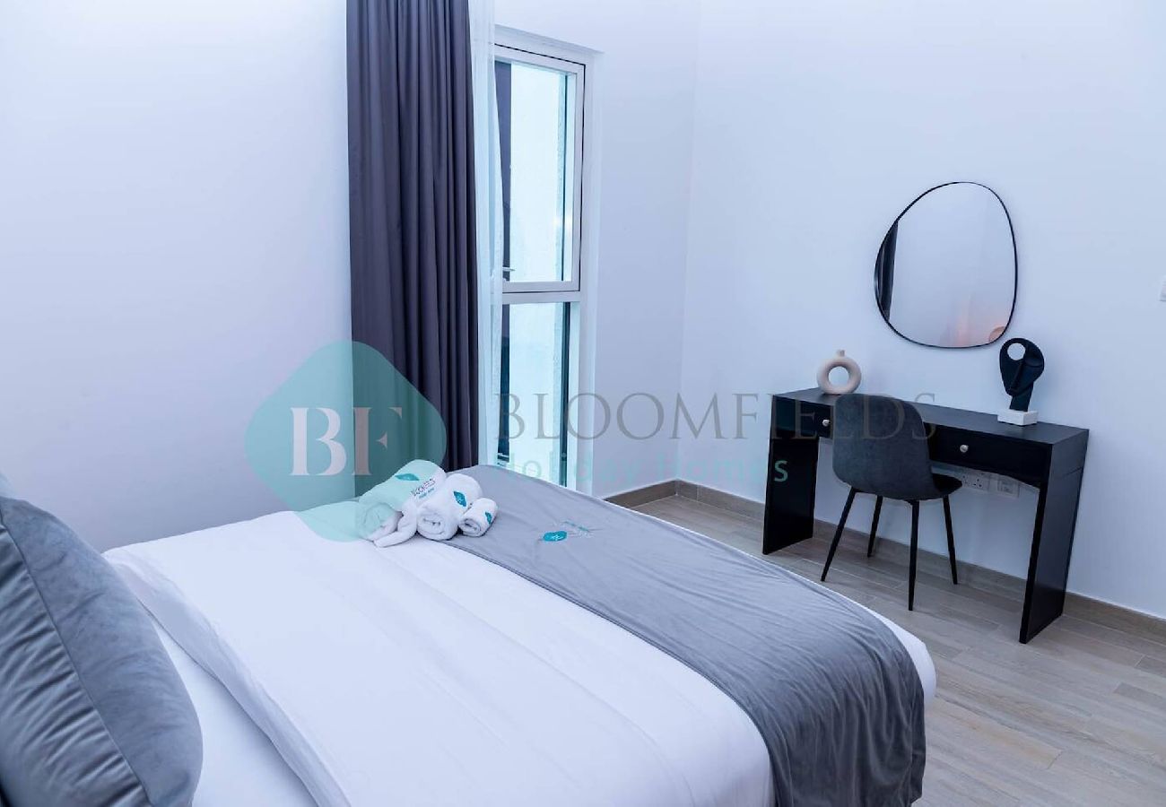 Apartment in Abu Dhabi - Bloomfields Elegant 1BR in Waters Edge Yas Island 