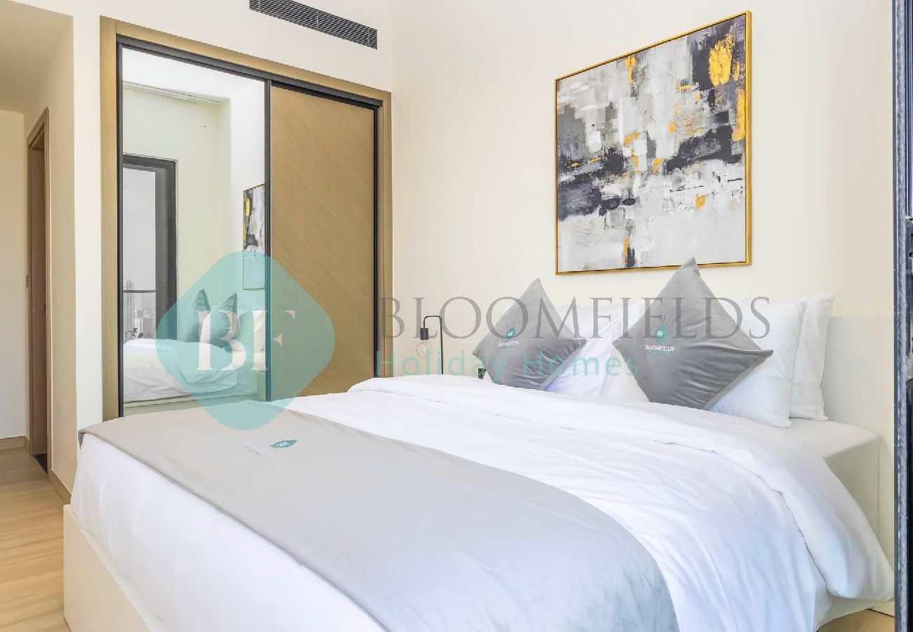 Apartment in Dubai - Bloomfield's Elegant 1Br Binghatti Heights JVC 