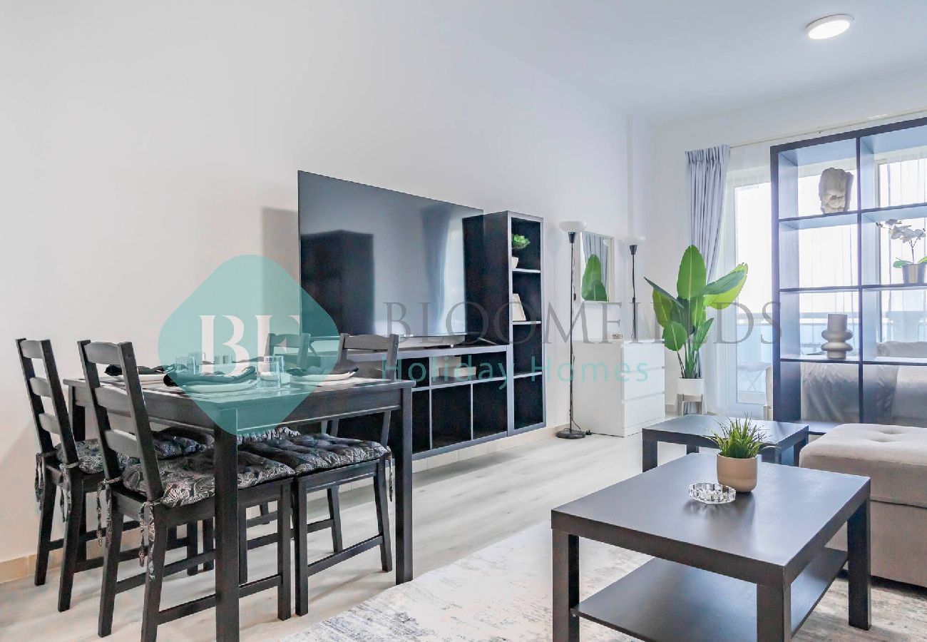 Studio in Dubai - Bloomfields STU Lago Vista With Sea View 