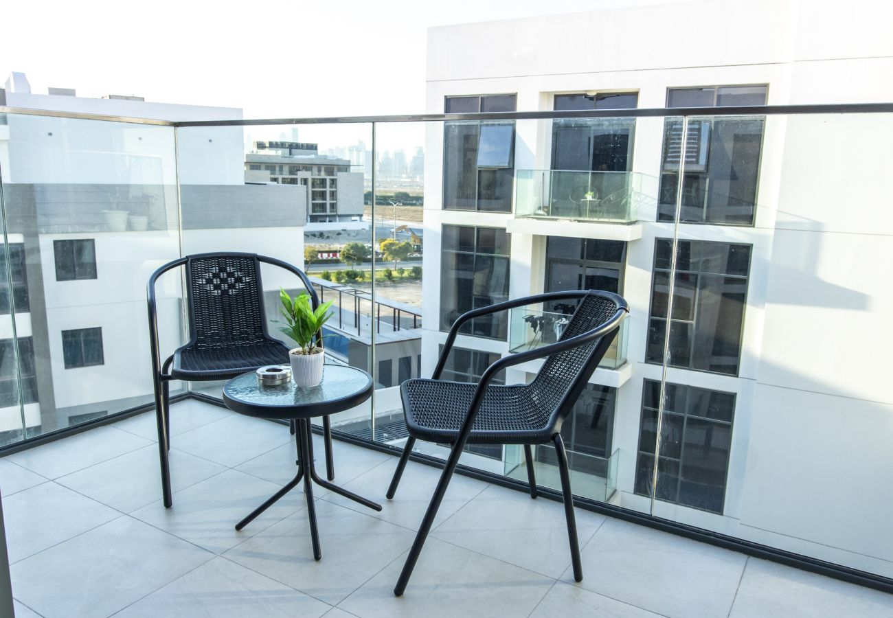 Apartment in Dubai -  404-Bloomfields Modern 2BR Azizi Gardens