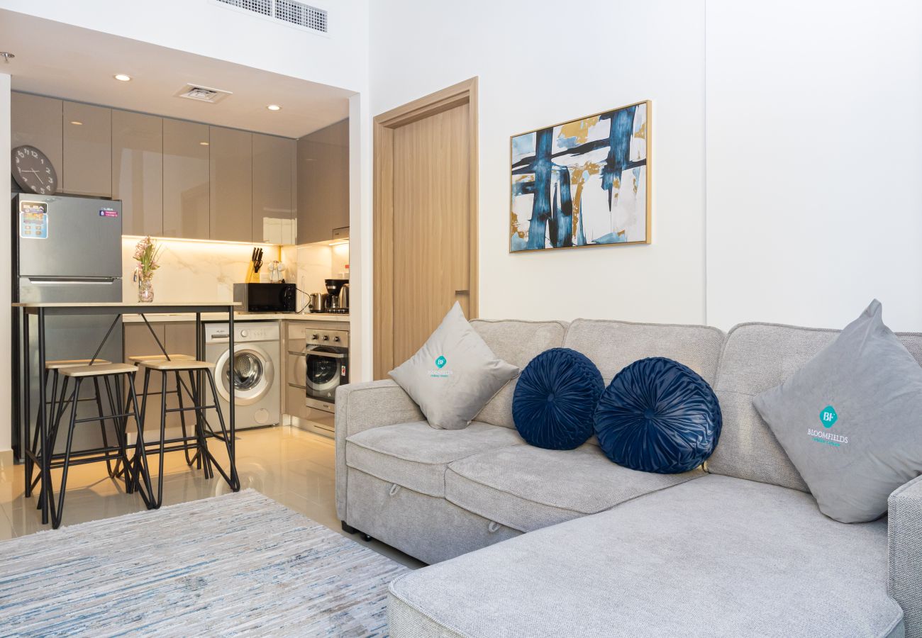 Apartment in Dubai -  404-Bloomfields Modern 2BR Azizi Gardens