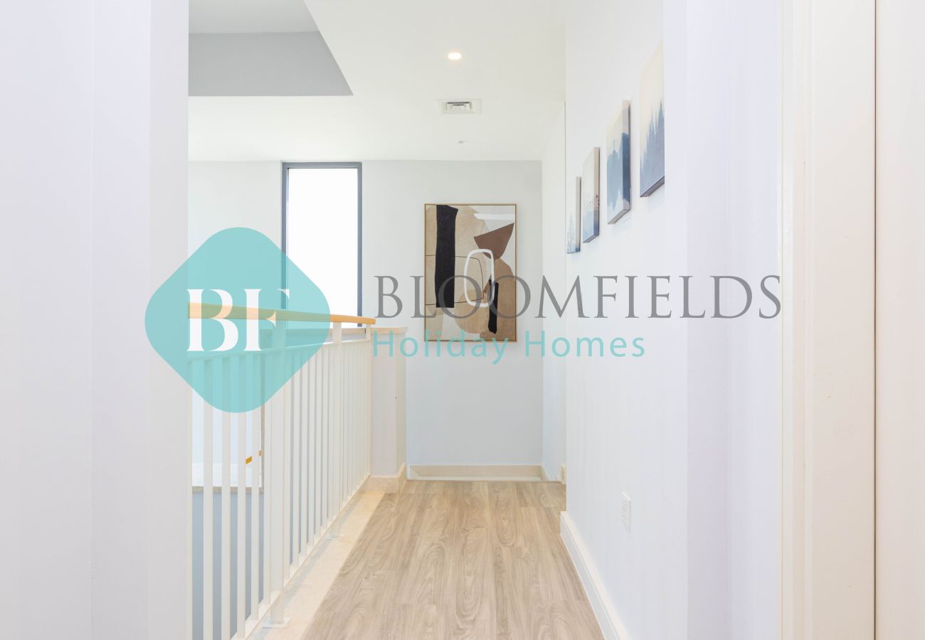 Villa in Dubai - Bloomfields Royal 4BR Villa in Maple 2 