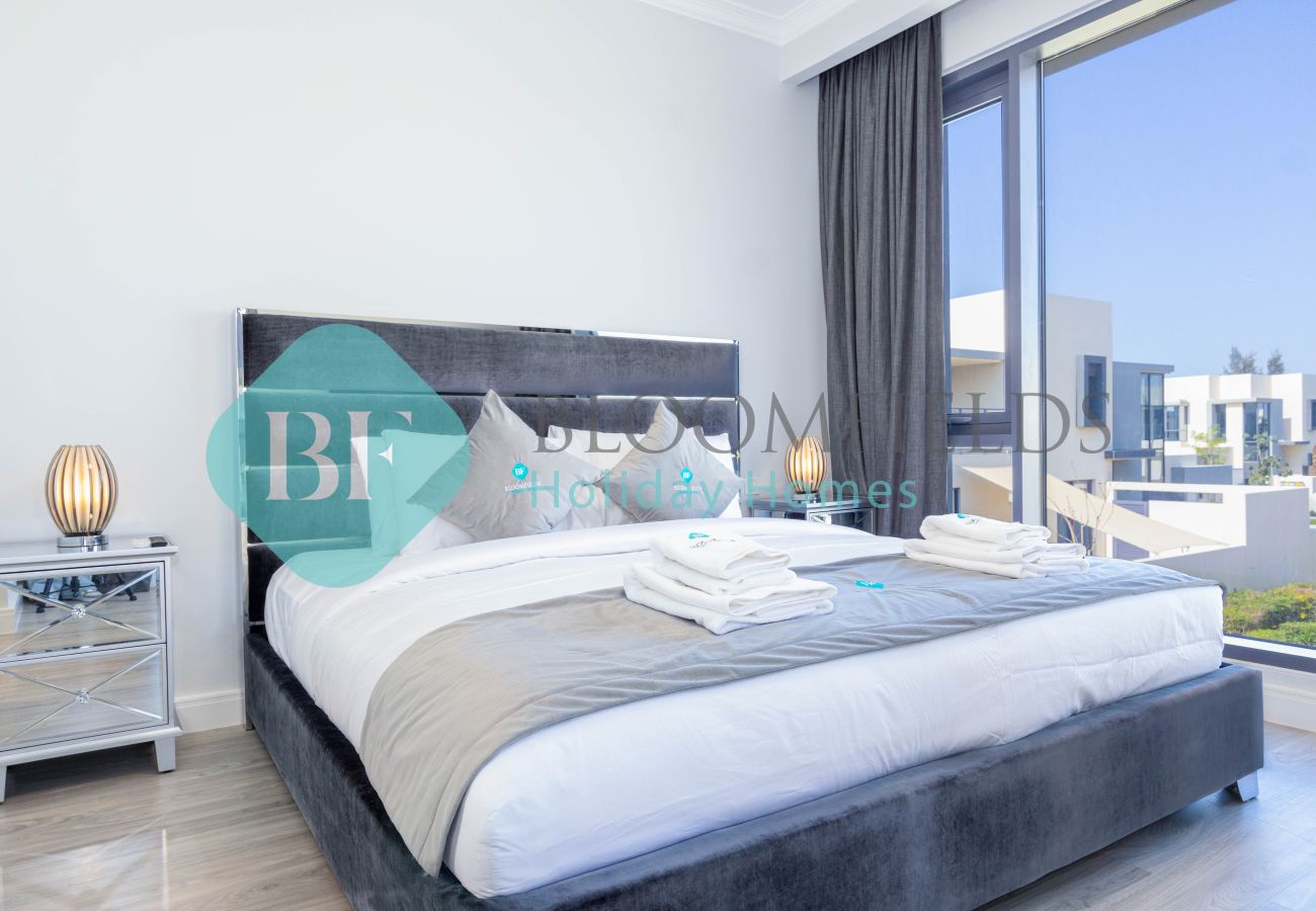 Villa in Dubai - Bloomfields Royal 4BR Villa in Maple 2 