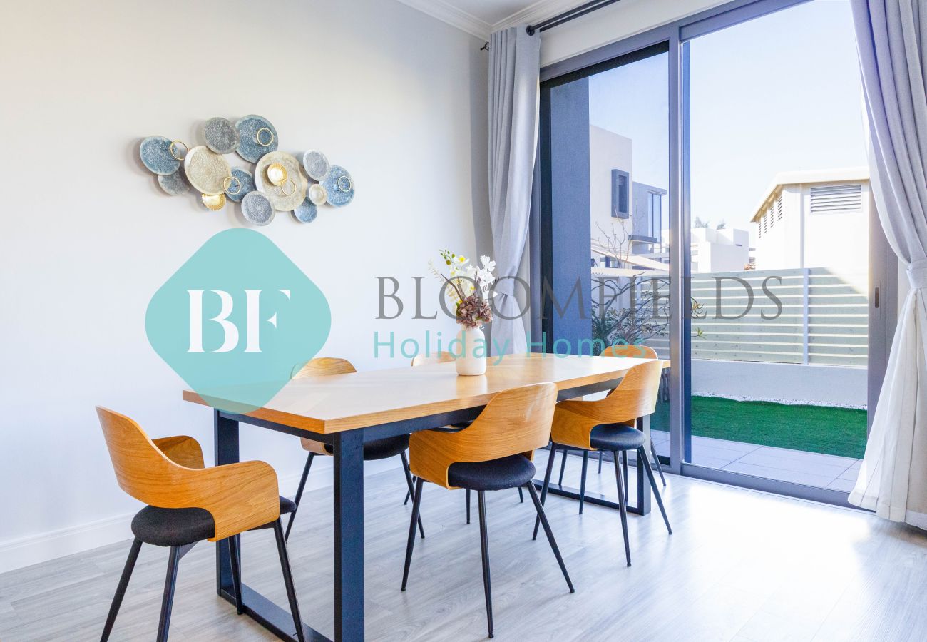 Villa in Dubai - Bloomfields Royal 4BR Villa in Maple 2 