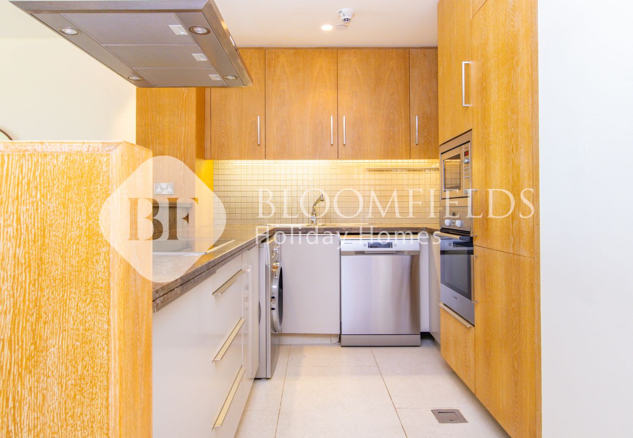 Apartment in Abu Dhabi - Bloomfields 1BR St Regis in Saadiyat