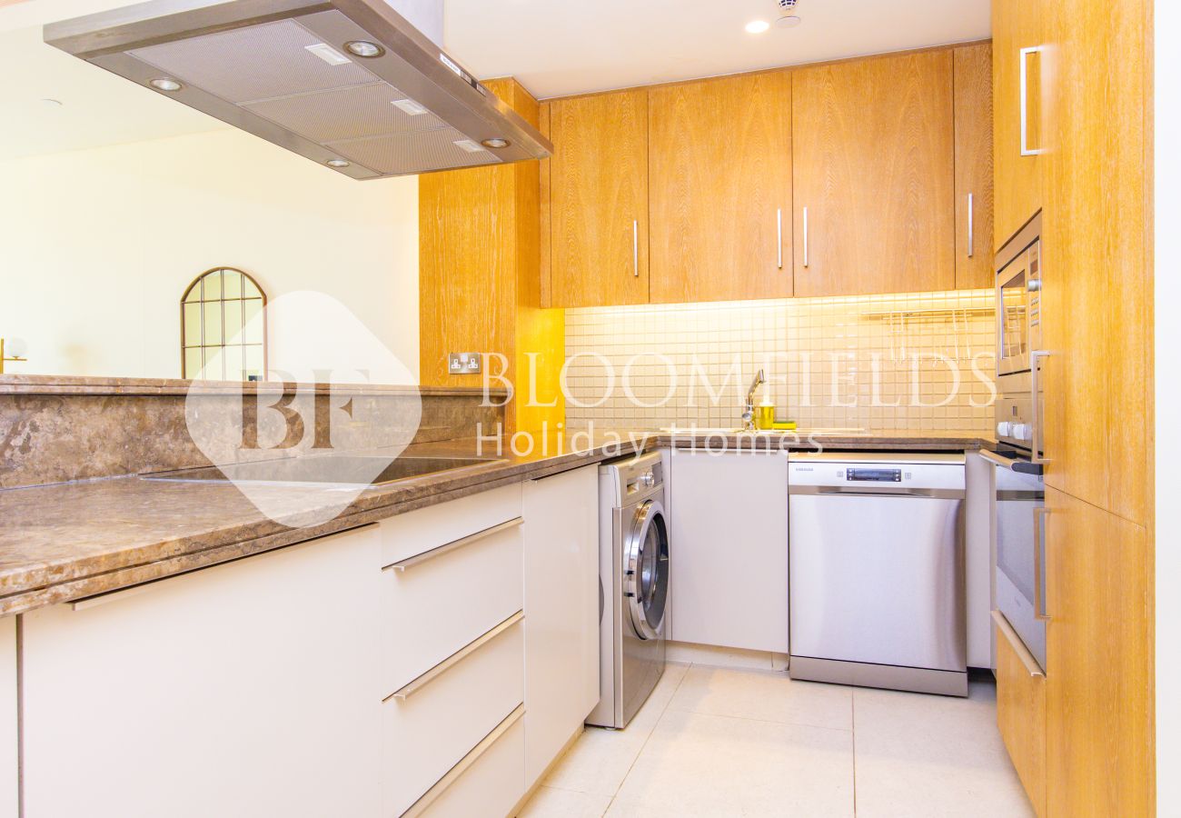 Apartment in Abu Dhabi - Bloomfields 1BR St Regis in Saadiyat