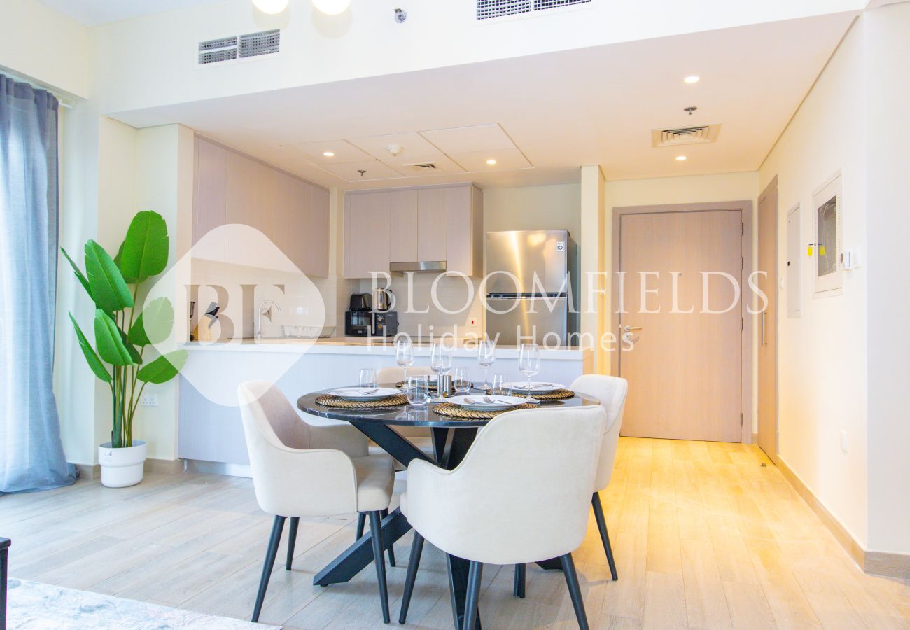 Apartment in Abu Dhabi - Bloomfields Royal 2Br Water edge