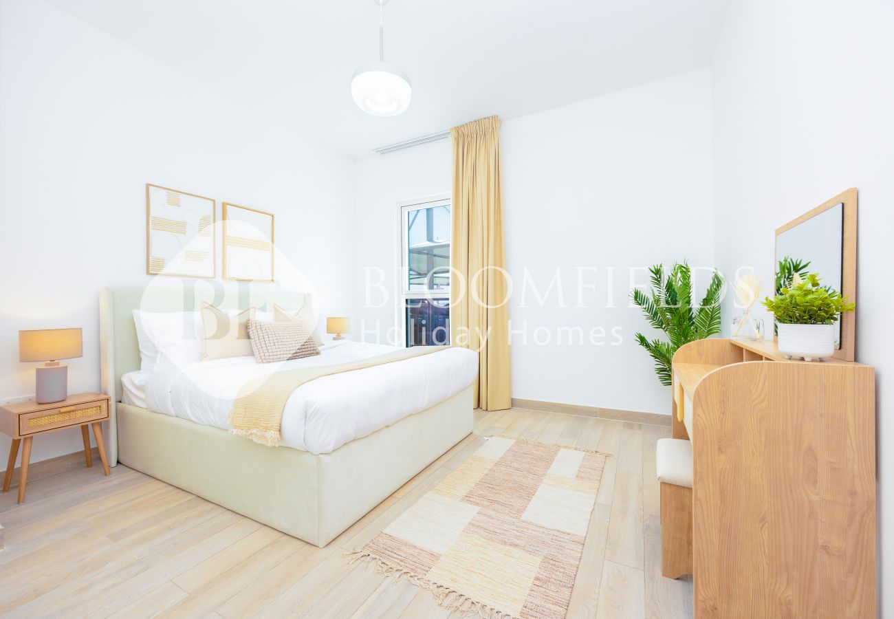 Apartment in Abu Dhabi - Bloomfields Royal 2Br Water edge