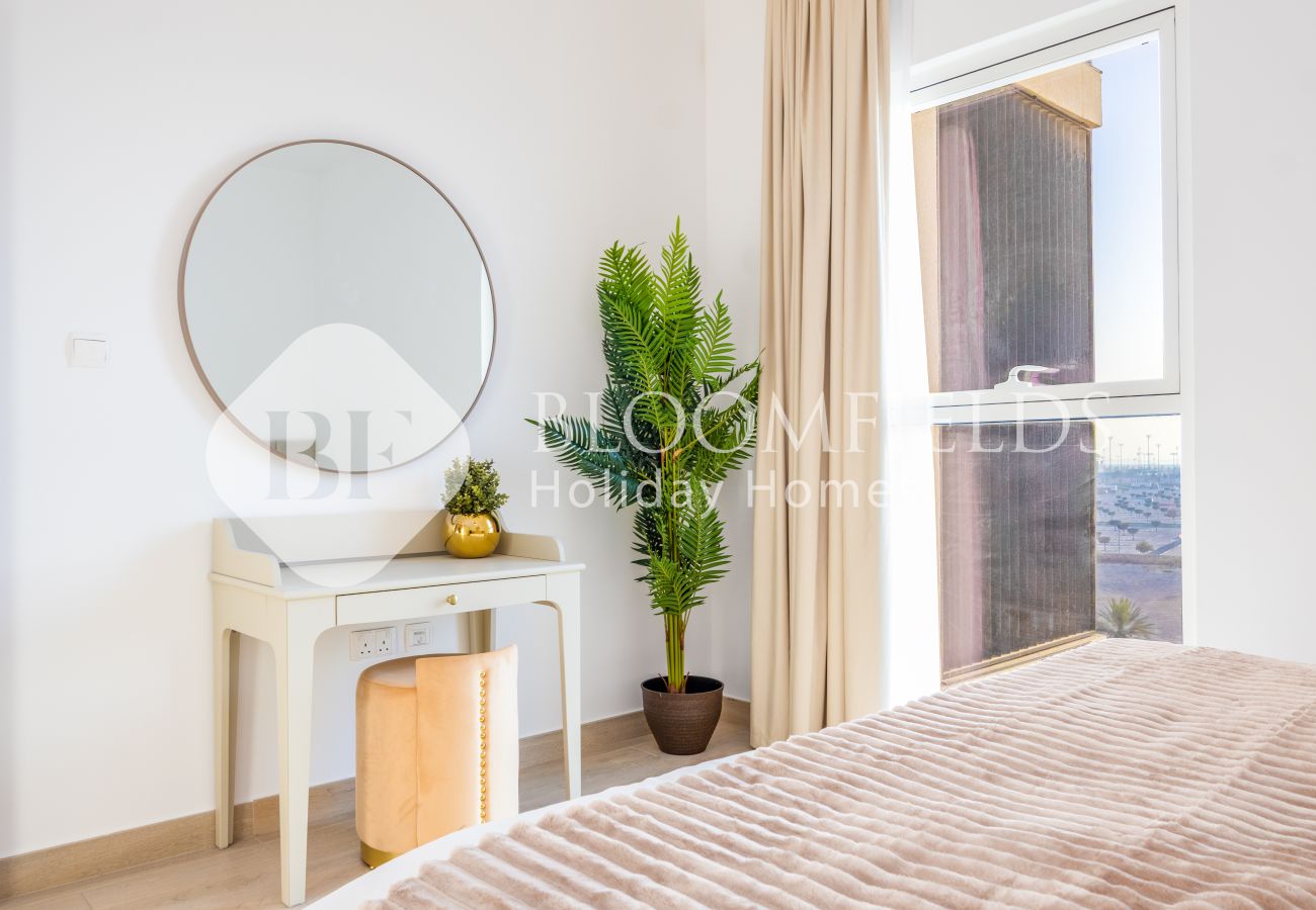 Apartment in Abu Dhabi - Bloomfields 1BR Deluxe in Water Edge