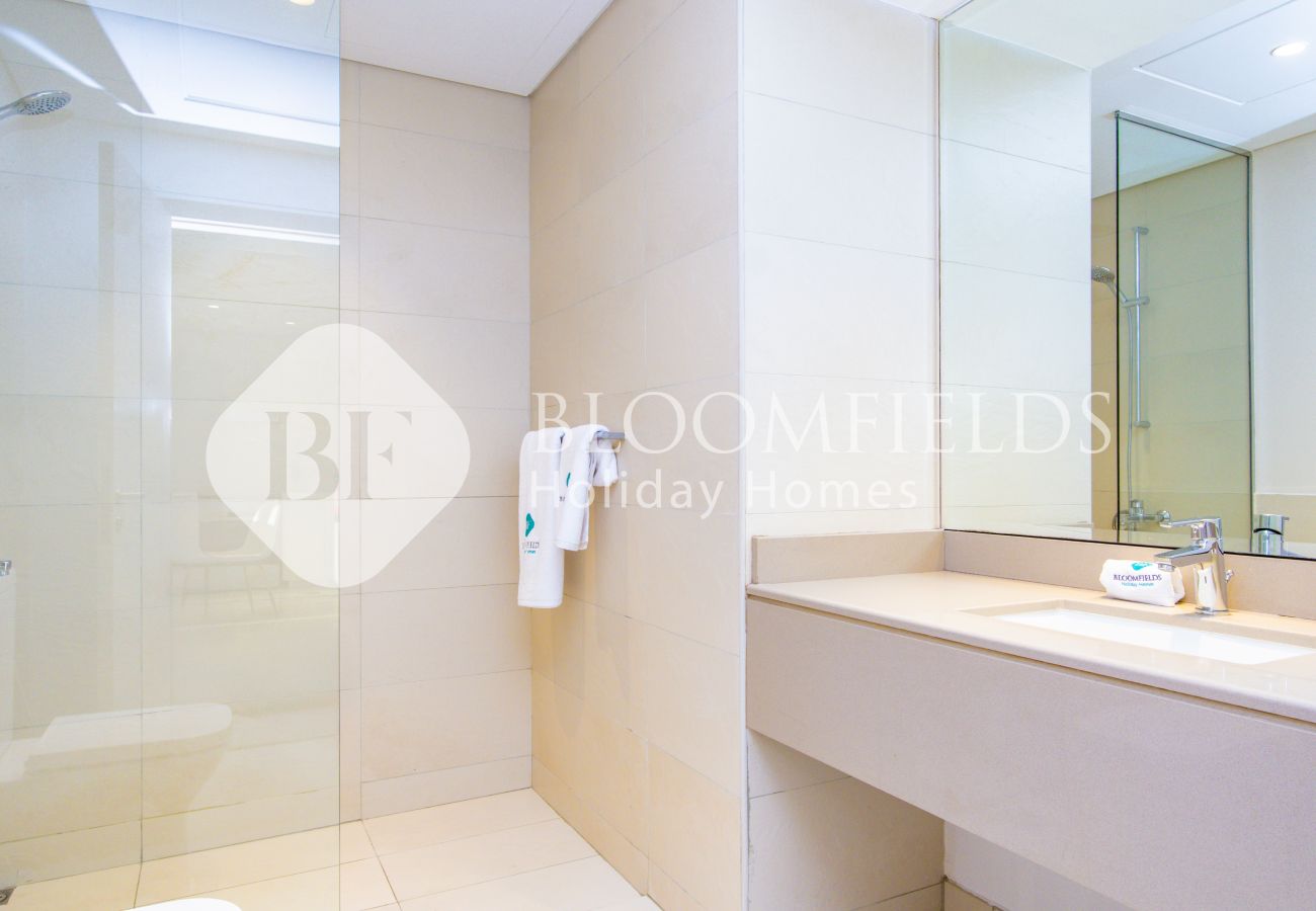 Apartment in Abu Dhabi - Bloomfields 1BR Deluxe in Water Edge