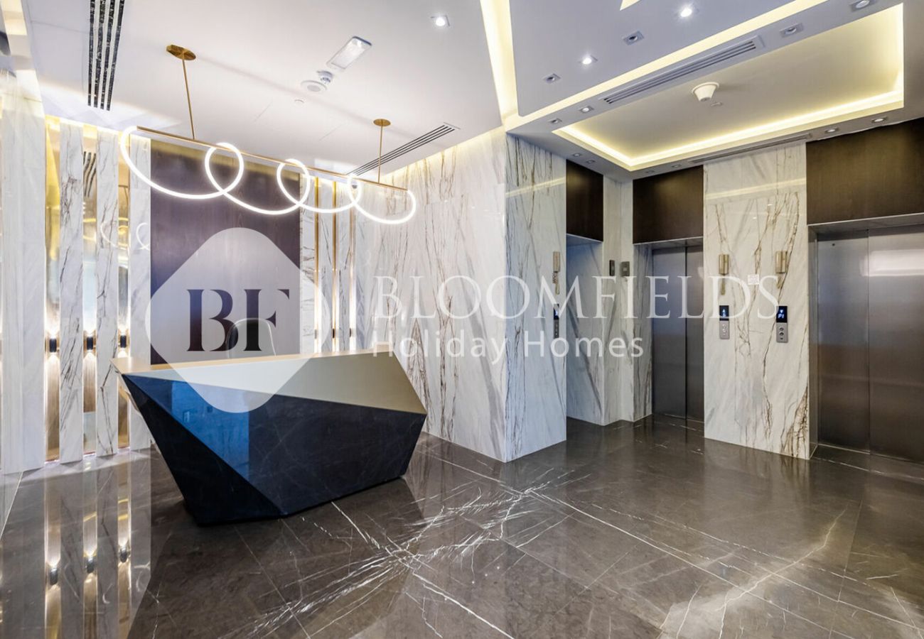Apartment in Dubai - Bloomfields 1BR The Executive Suite Amazing Burj Khalifa View