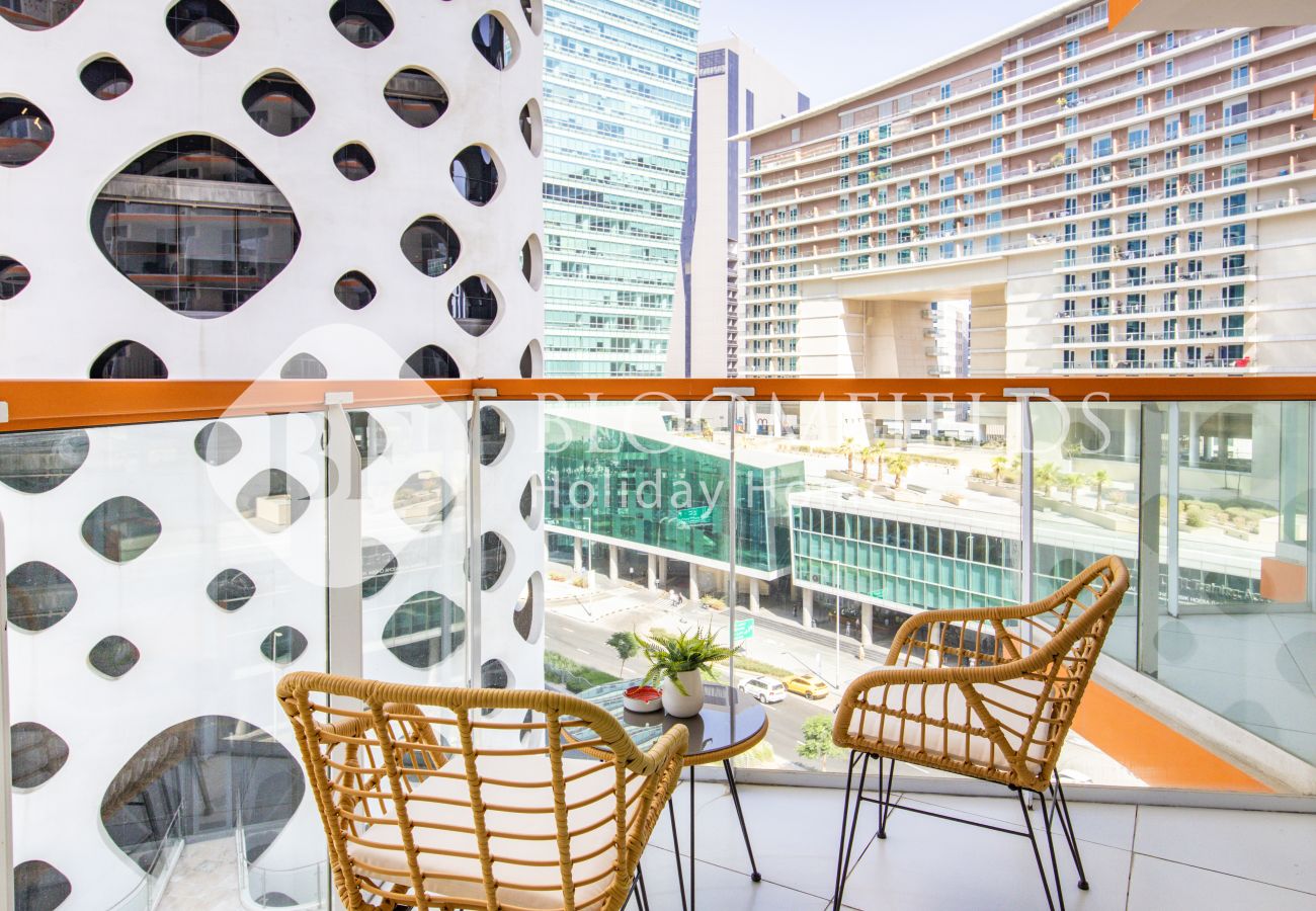 Apartment in Dubai - Bloomfields 1BR The Executive Suite Amazing Burj Khalifa View