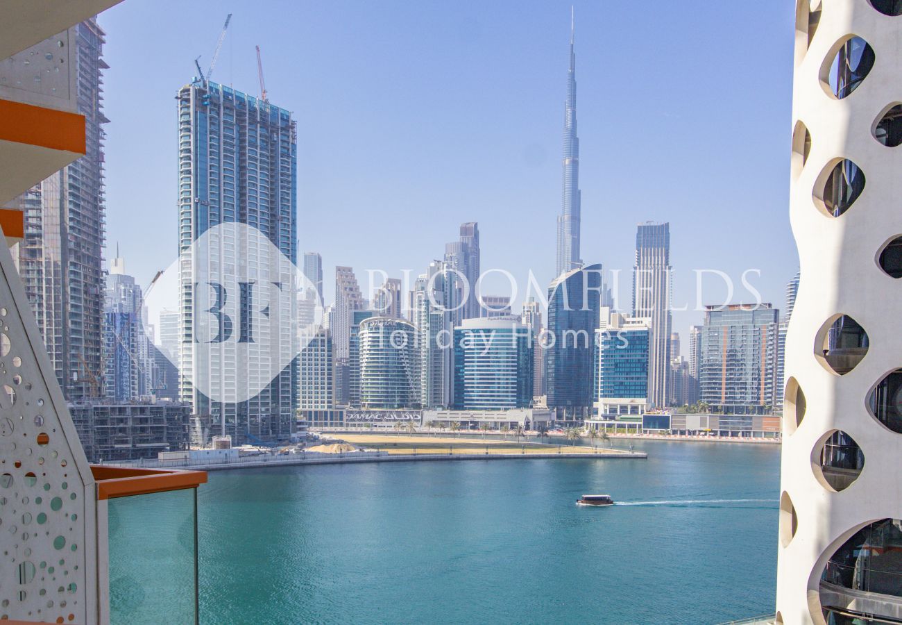 Apartment in Dubai - Bloomfields 1BR The Executive Suite Amazing Burj Khalifa View