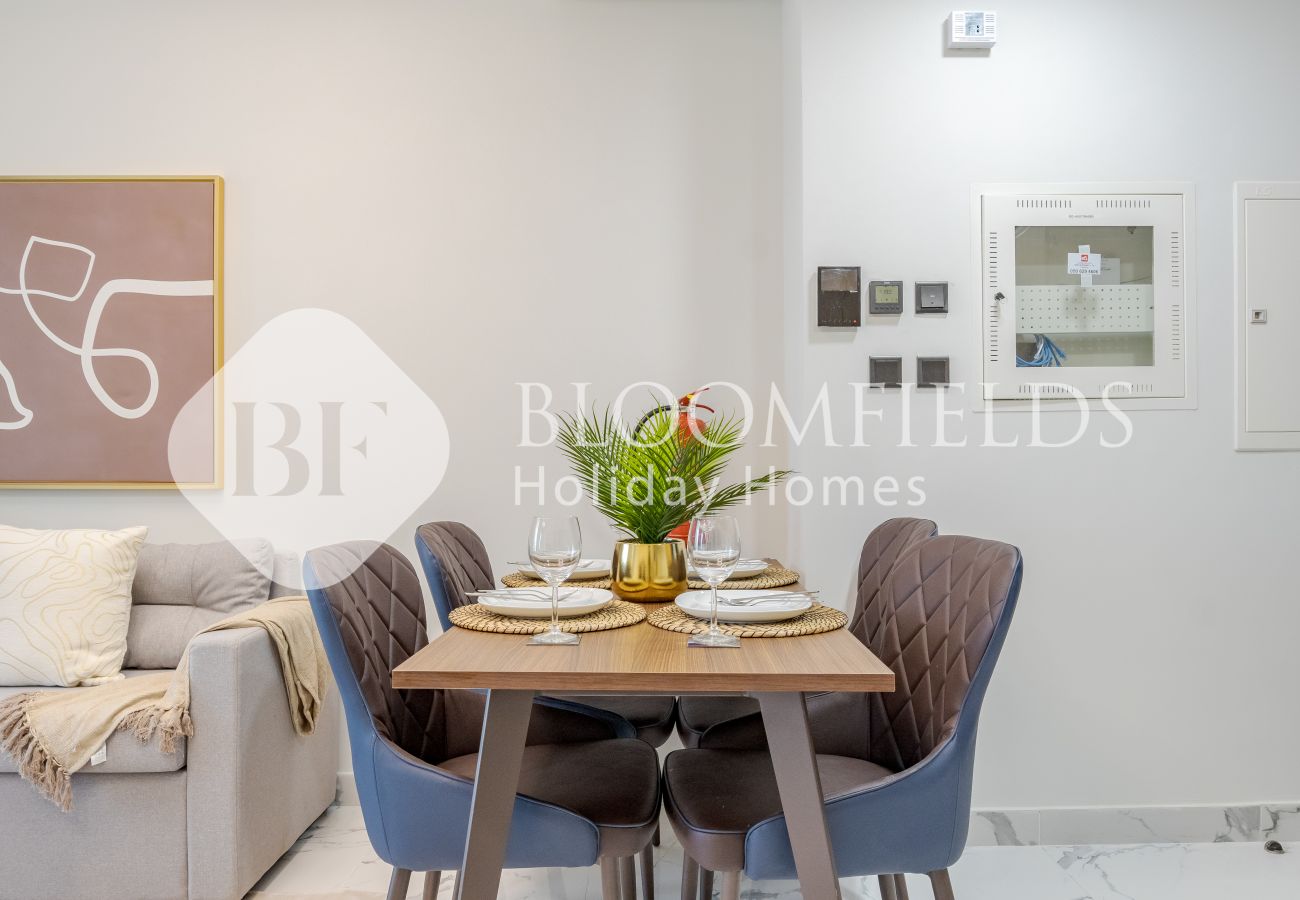 Apartment in Abu Dhabi - Bloomfields Magnificent 1Br Al Maryah Island