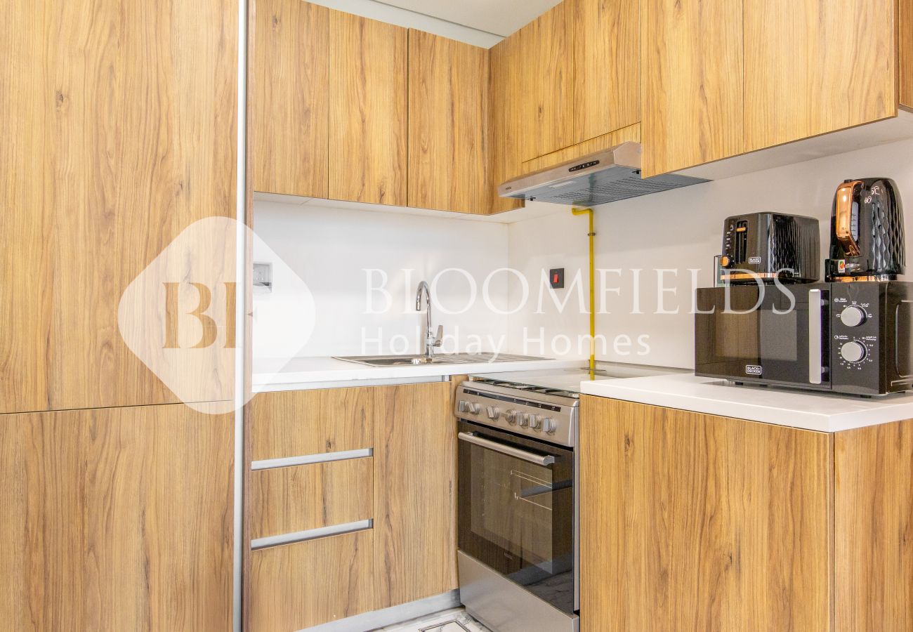 Apartment in Abu Dhabi - 336 -Bloomfields Stylish 1BR In Al Maryah Vista 