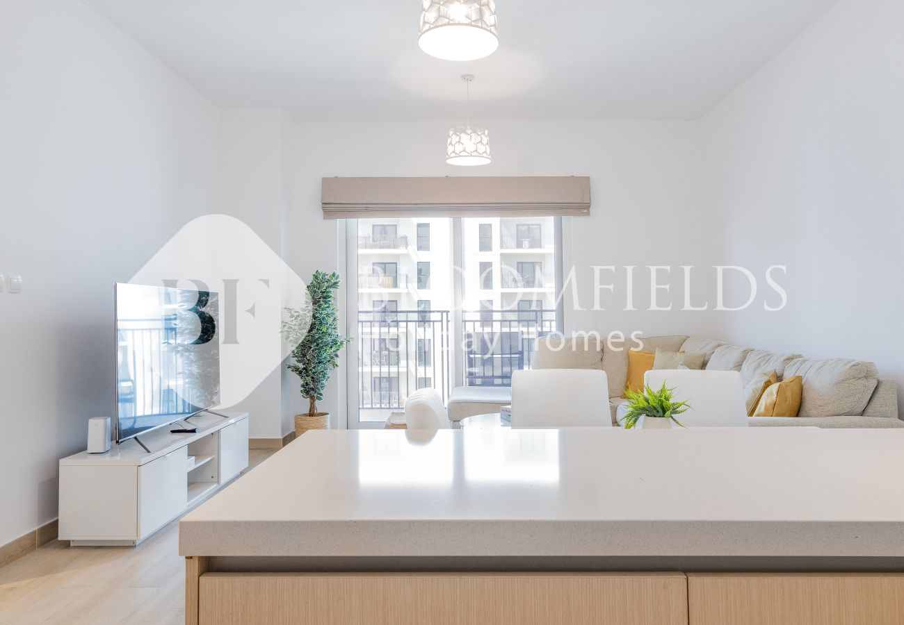 Apartment in Abu Dhabi - Bloomfields Luxurious 2Br Water Edge