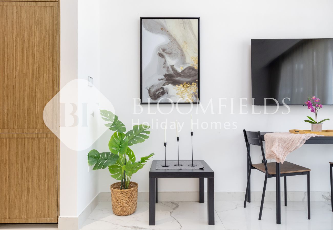 Studio in Dubai - Bloomfields Deluxe Studio In Azizi Riviera