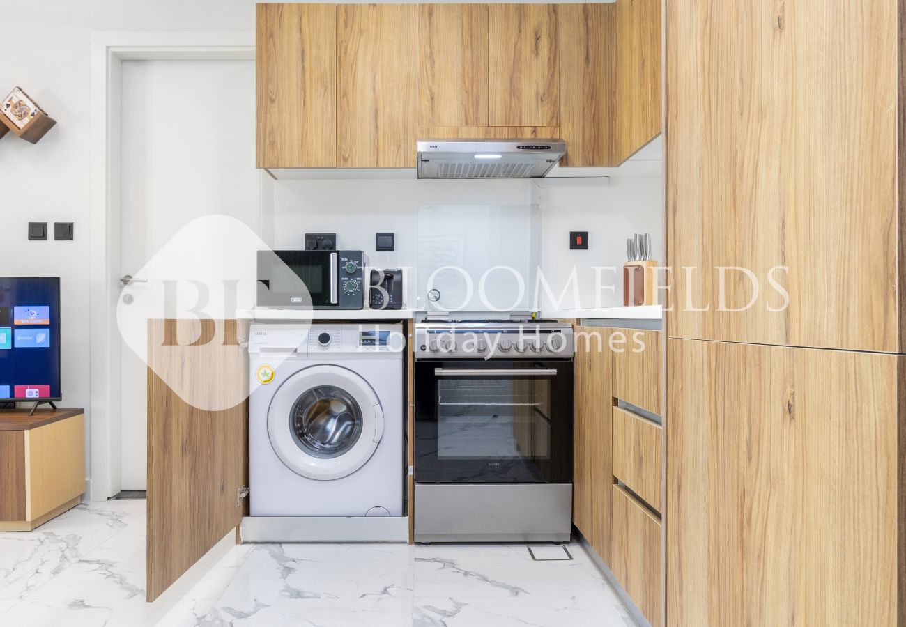 Apartment in Abu Dhabi - Bloomfields Fantastic 1Br In Al Maryah Island