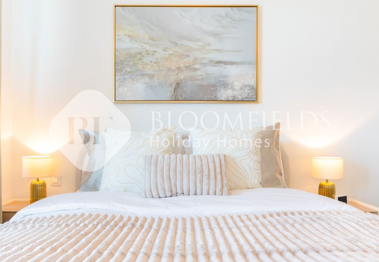 Apartment in Abu Dhabi - Bloomfields Cozy 1BR Mayan with Beach Access 
