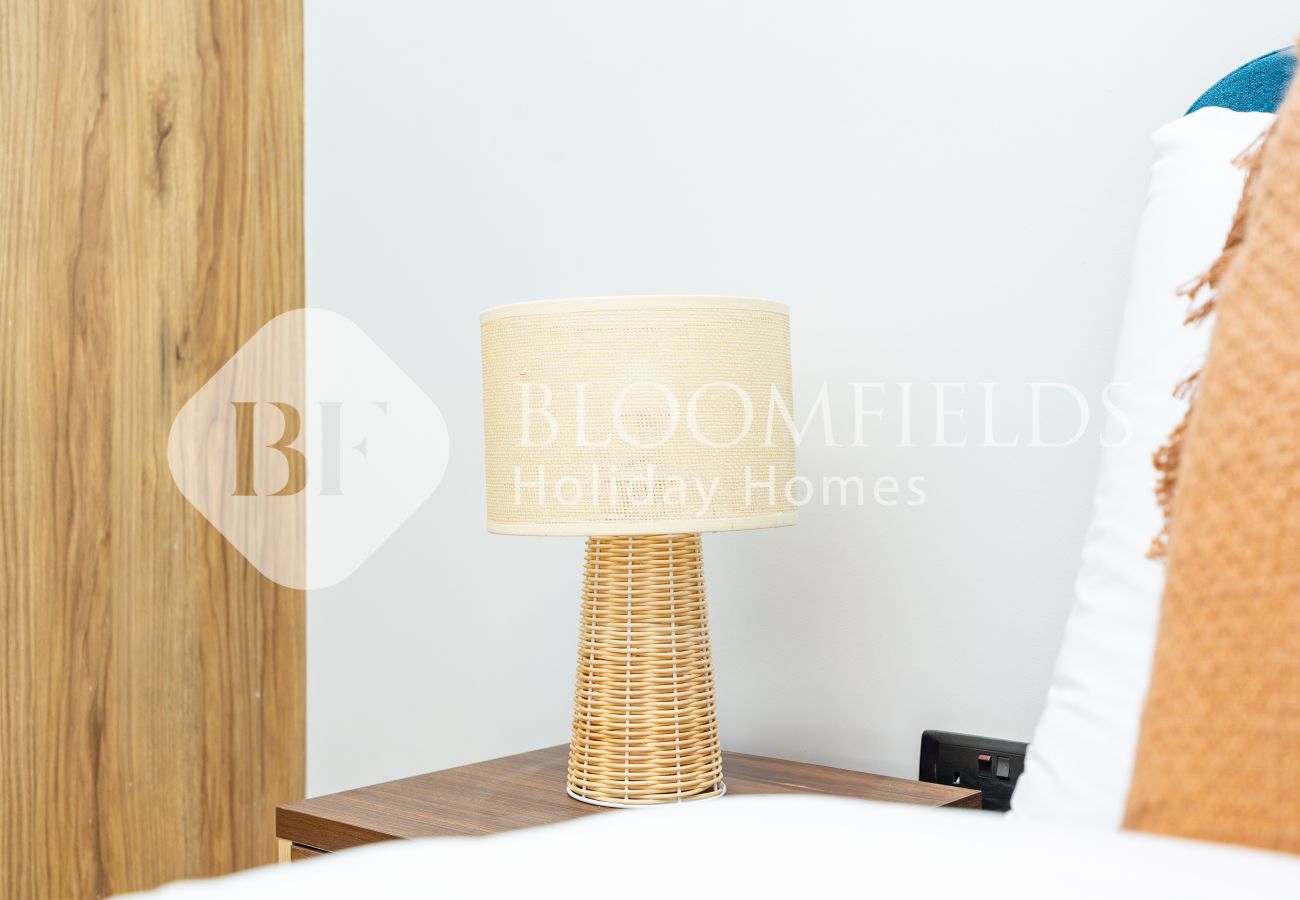 Apartment in Abu Dhabi - Bloomfields Skyline 1Br In Al Maryah Island 