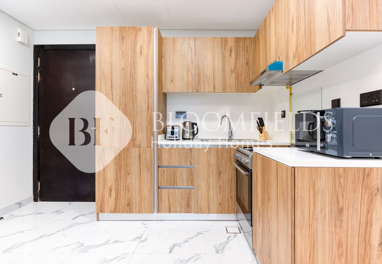 Apartment in Abu Dhabi - Bloomfields Skyline 1Br In Al Maryah Island 