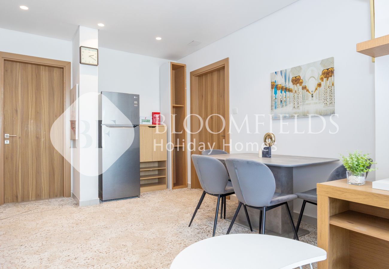 Apartment in Dubai - Bloomfields Cozy 1Br Blue Waves Dubai Land