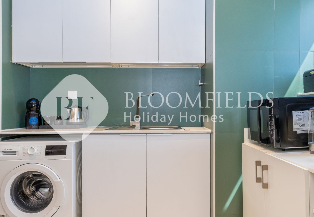 Apartment in Dubai - Bloomfields Cozy 1Br Blue Waves Dubai Land