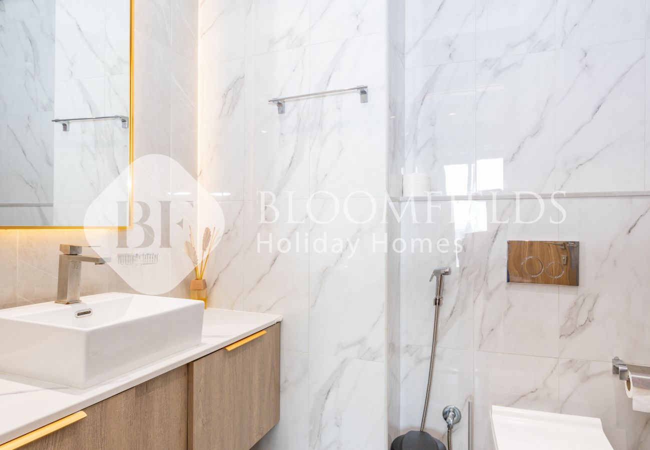 Apartment in Dubai - Bloomfields Cozy 1Br Blue Waves Dubai Land