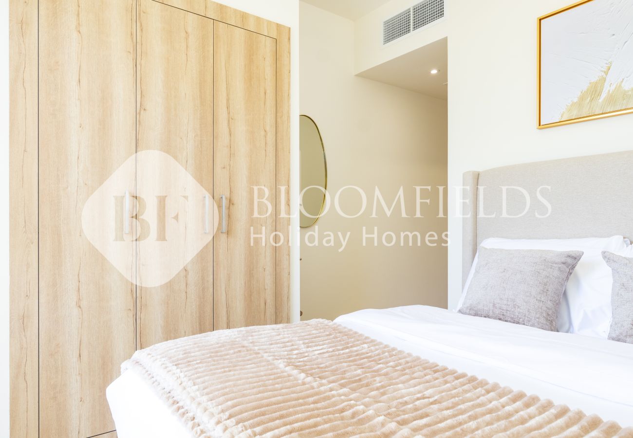 Apartment in Dubai - Bloomfields 2BR Elegant In Rukan
