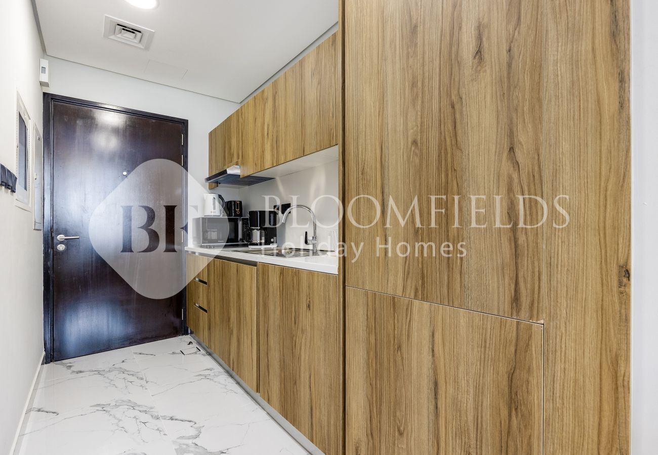 Studio in Abu Dhabi - 1507-Bloomfields Canal View STU In Al Maryah