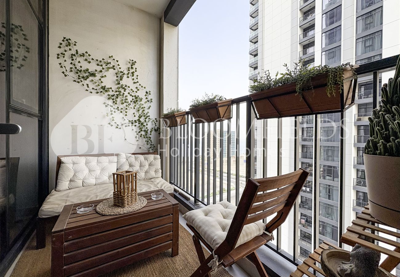 Apartment in Abu Dhabi - 1303-Bloomfields Stylish 1BR The Bridges