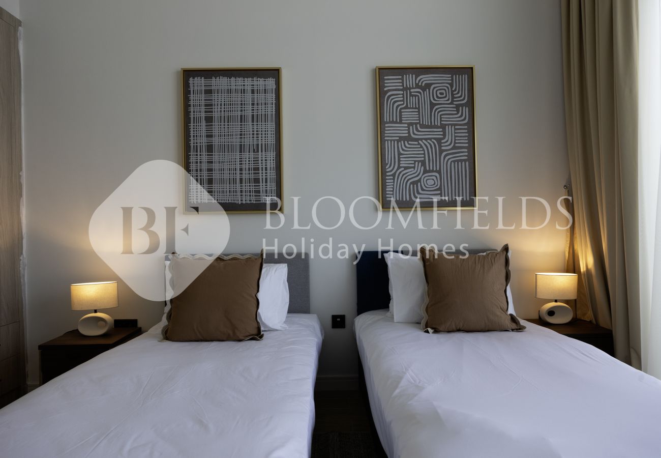 Apartment in Abu Dhabi - 524-Bloomfields Deluxe 2BR The Gate Masdar