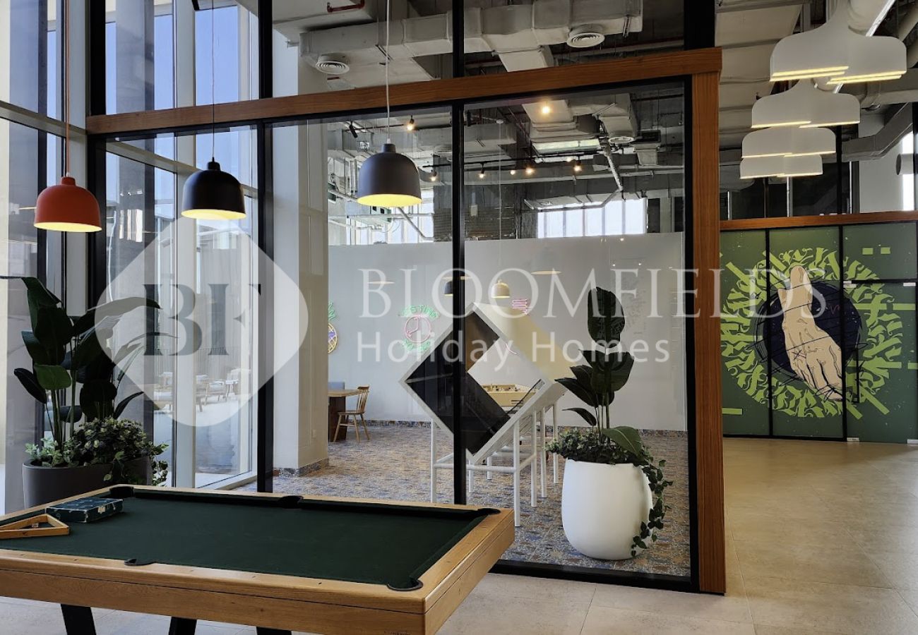 Apartment in Dubai -  110-Bloomfields Stylish 1BR Collective Tower