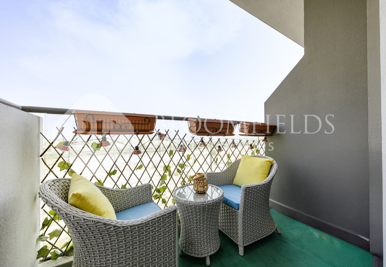 Studio in Dubai - Bloomfields Stylish STU Laya Heights