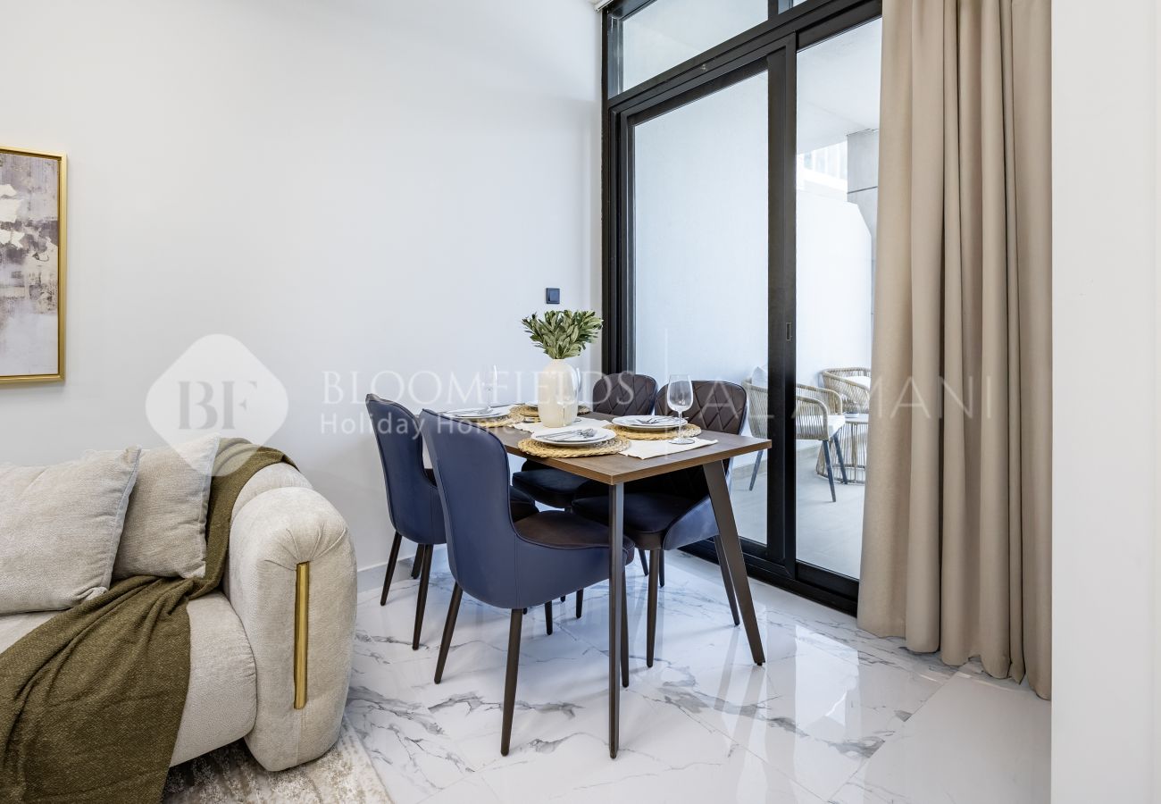 Apartment in Abu Dhabi - Bloomfields Iconic 1Br In Al Maryah Island
