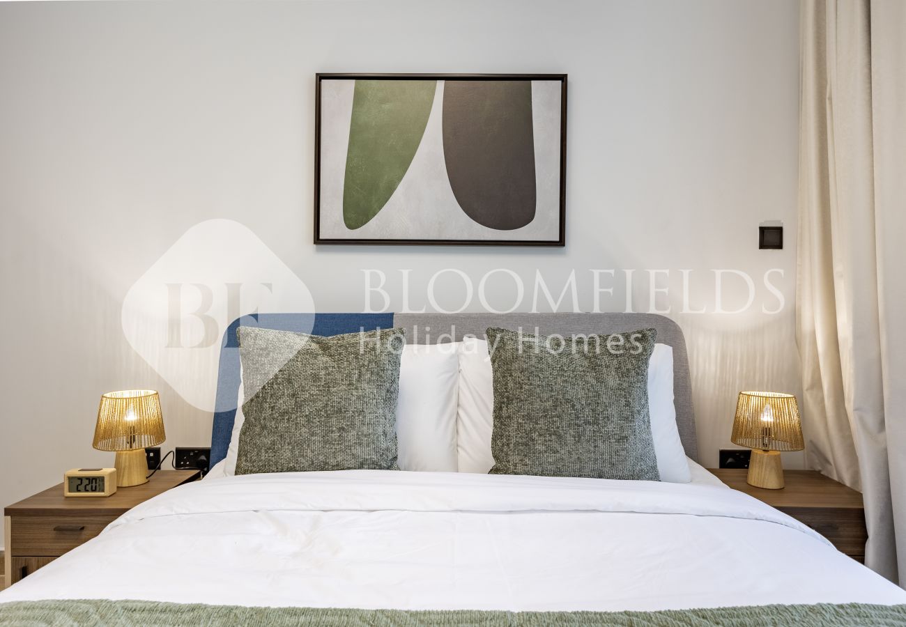 Apartment in Abu Dhabi - Bloomfields Magnatic 1BR in Al Maryah Vista 