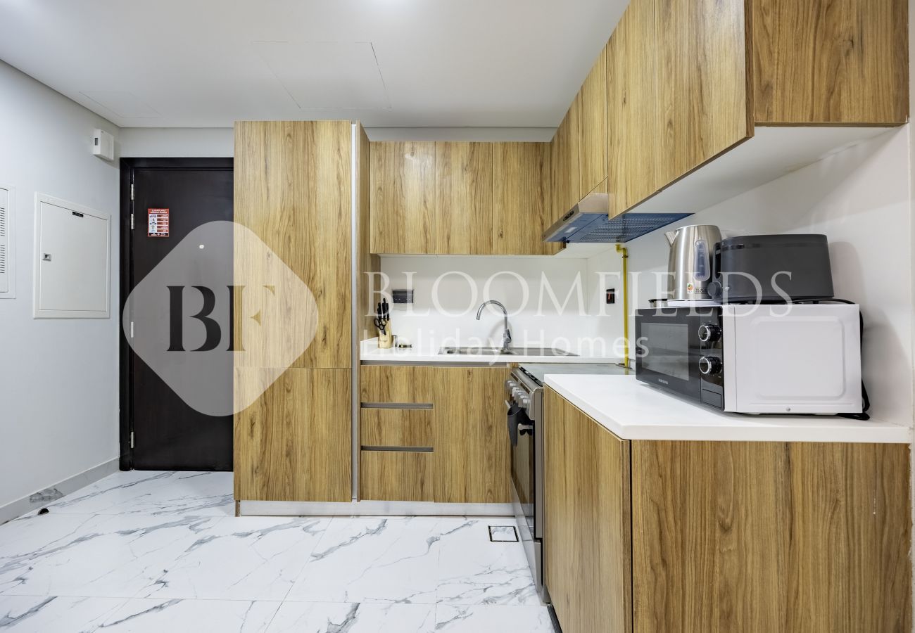 Apartment in Abu Dhabi - Bloomfields Canal View 1BR Al Maryah Island