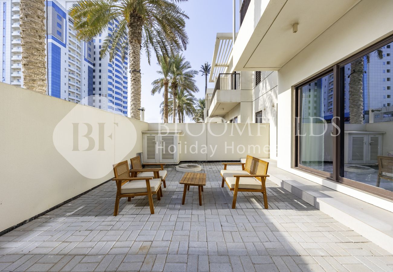 Villa in Fujairah - Bloomfields 2BR Iconic Villa With Beach Access