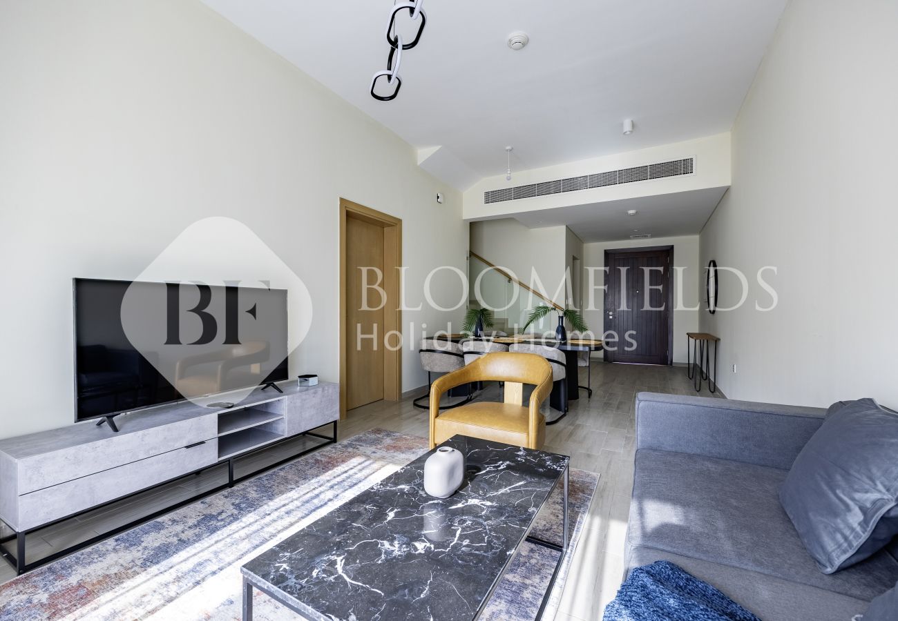 Villa in Fujairah - Bloomfields 2BR Iconic Villa With Beach Access