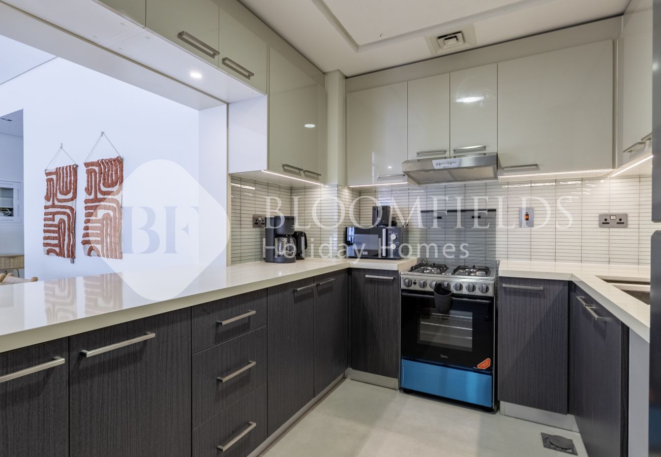 Apartment in Abu Dhabi - Bloomfields Spacious 2BR in Lamar Raha