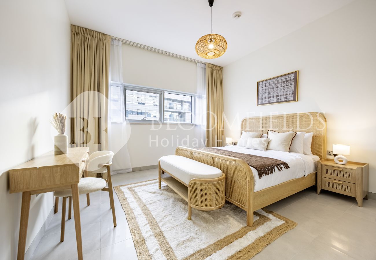 Apartment in Abu Dhabi - Bloomfields Spacious 2BR in Lamar Raha