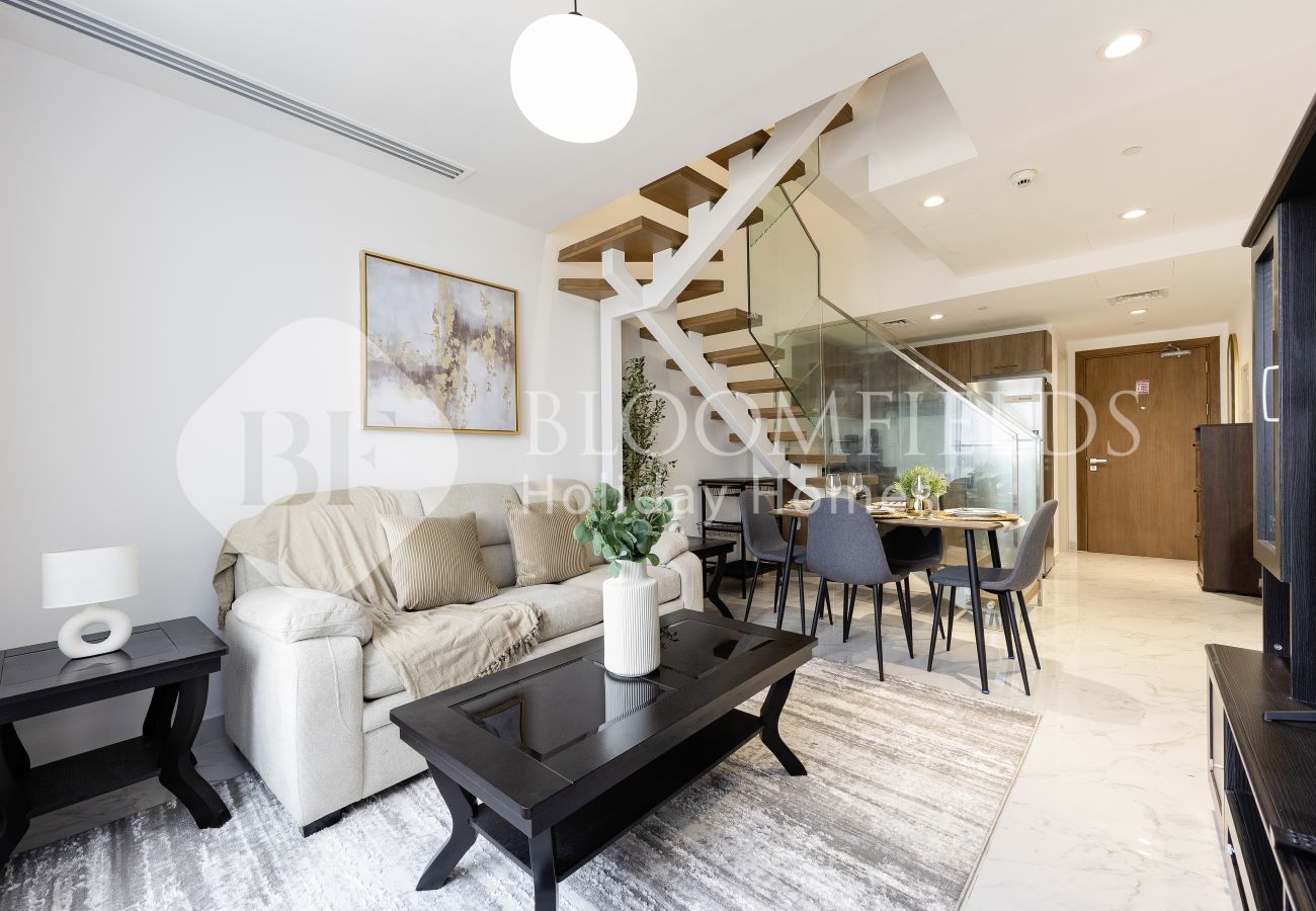 Apartment in Abu Dhabi - Bloomfileds Memorable 2BR Duplex Masdar City