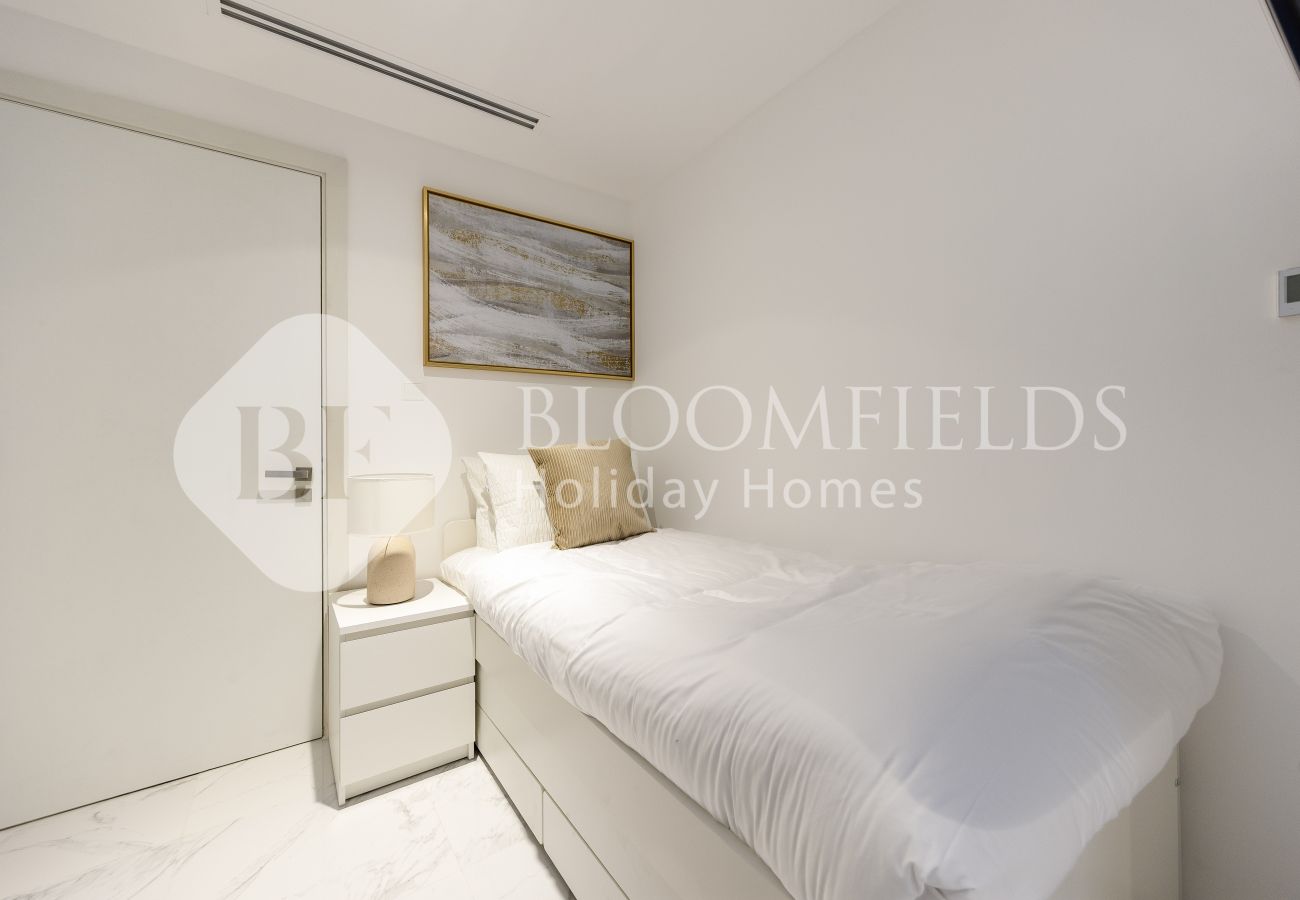 Apartment in Abu Dhabi - Bloomfileds Memorable 2BR Duplex Masdar City