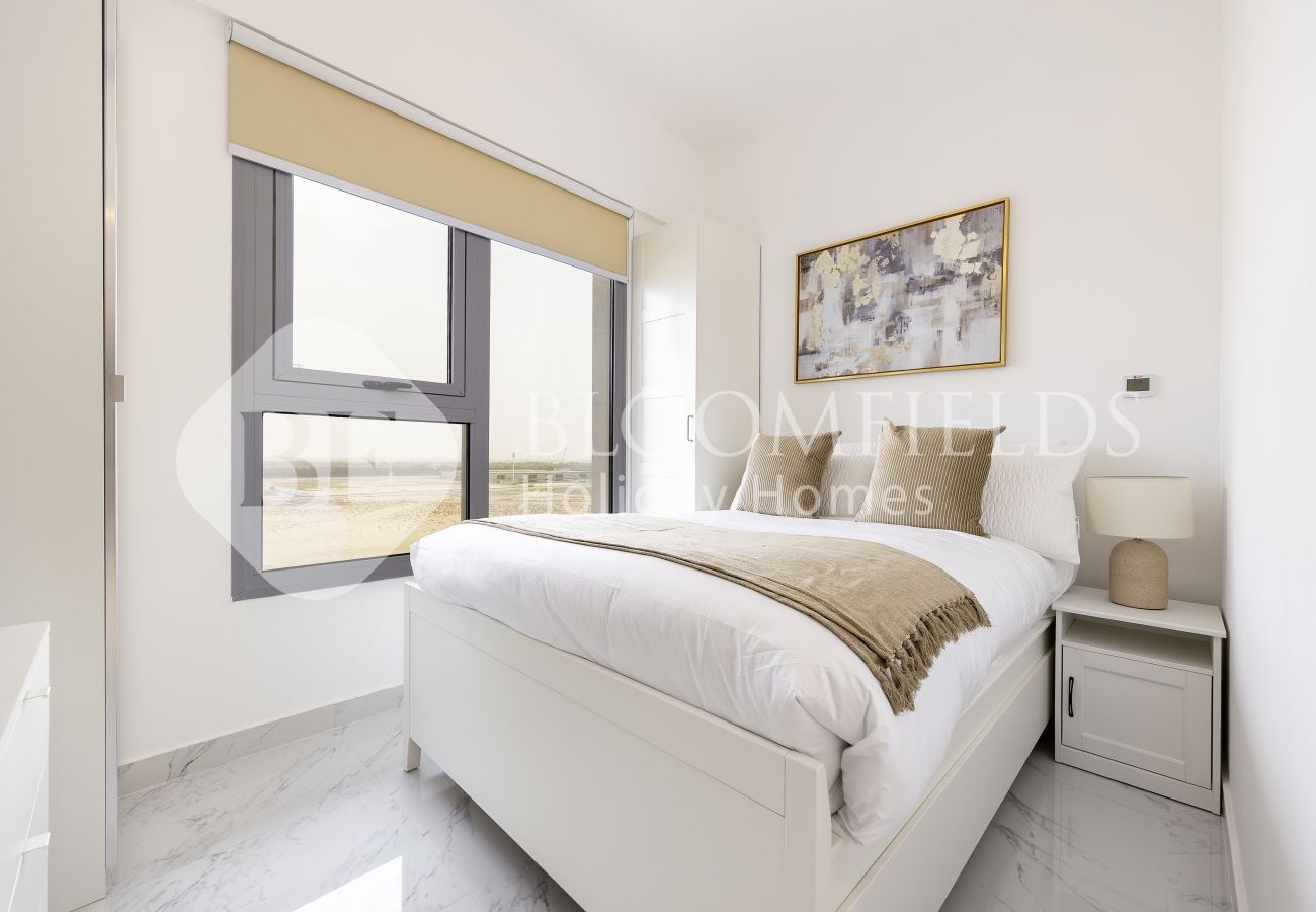 Apartment in Abu Dhabi - Bloomfileds Memorable 2BR Duplex Masdar City